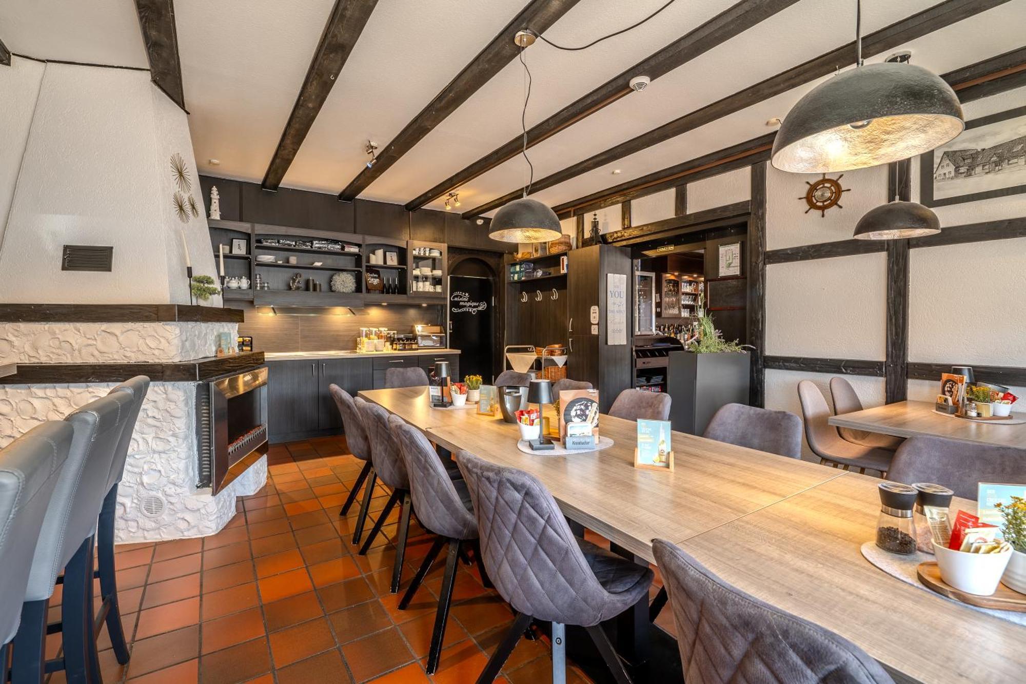K357 - Hotel & Restaurant "Zur Post" In Otterndorf Bei Cuxhaven Luaran gambar